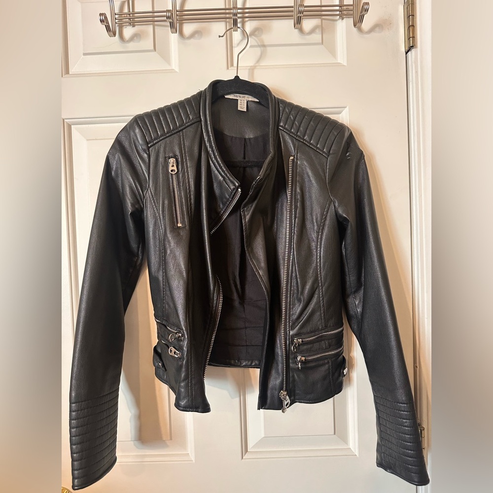 Zara Black Faux Leather Moto Jacket with Quilted Details XSmall